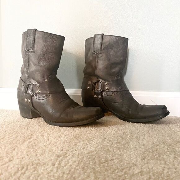 ALDO Leather Moto Buckle Booties. - Picture 5 of 7